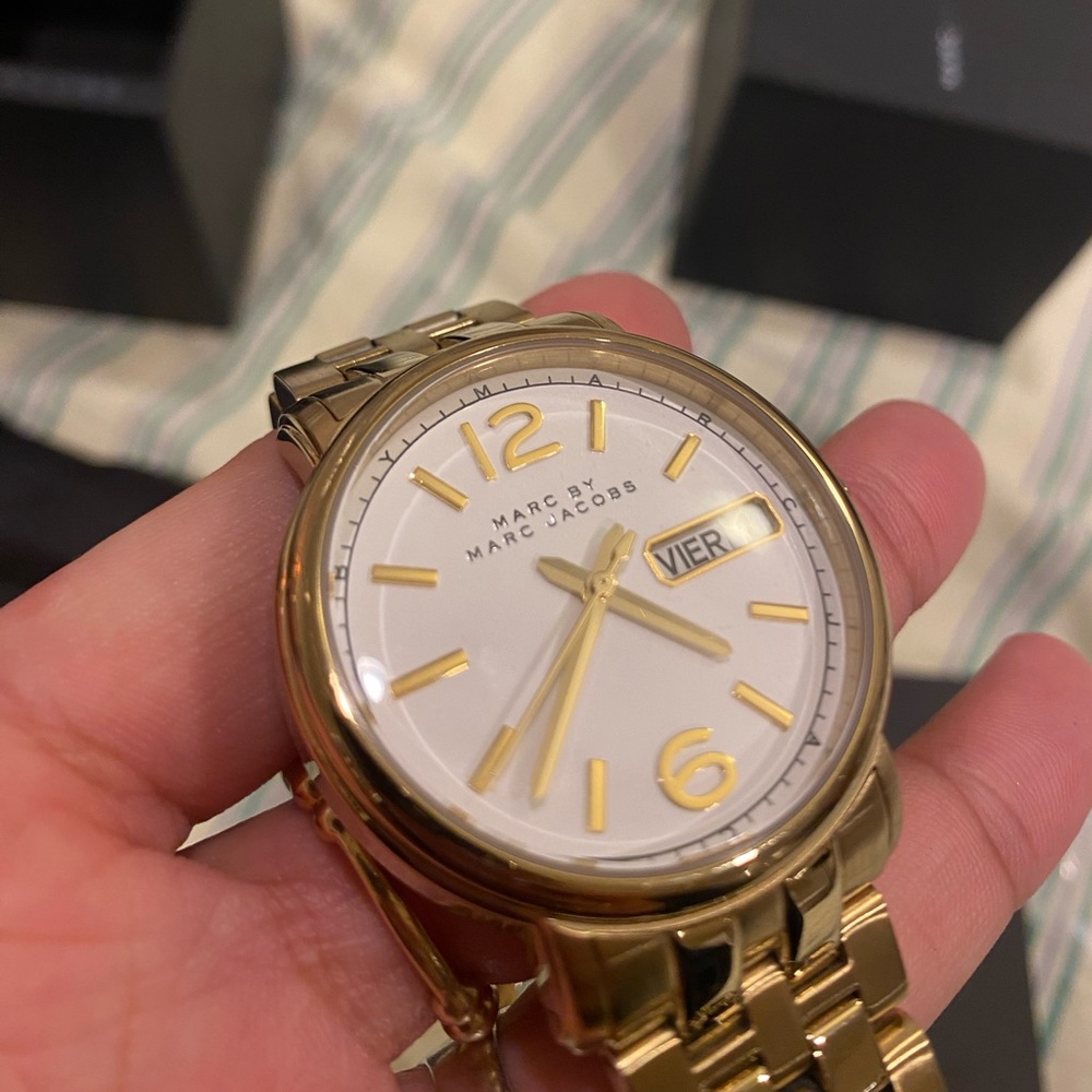 Marc by Marc Jacob’s Gold Women’s Watch - Picture 3 of 5